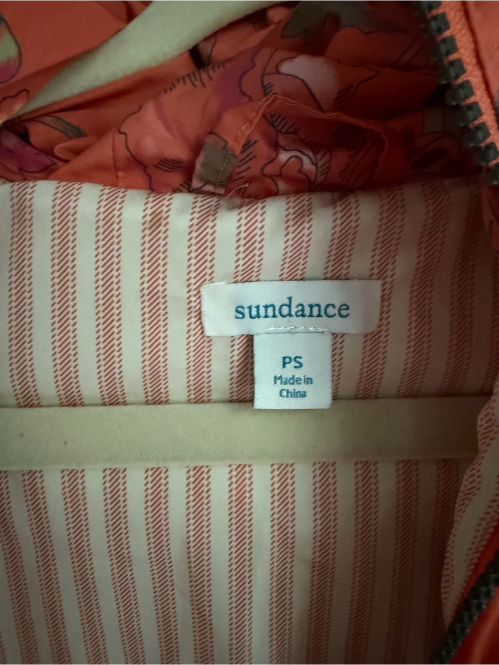 Sundance hooded orange vest Urban Blooms Small EUC - Picture 7 of 8